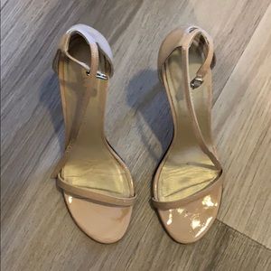 Stuart Weitzman Nudist Sandal. Sz 7 1/2